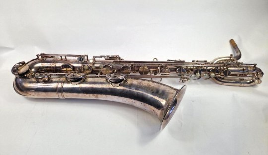 Selmer Mk VI bariton saxofoon verzilverd (10)